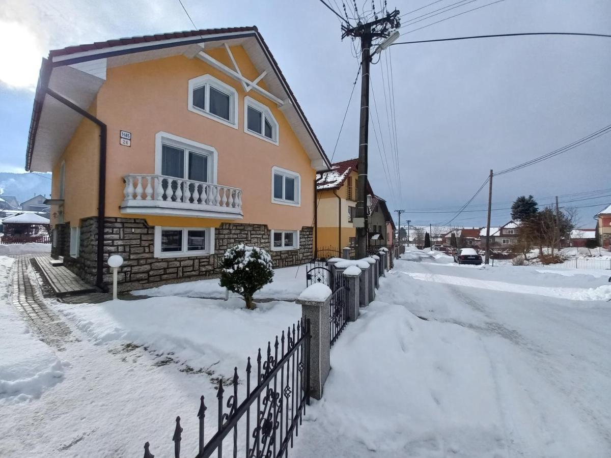 Apartman Elegant 2 Bešeňová Zewnętrze zdjęcie