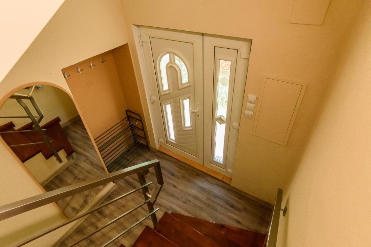 Apartman Elegant 2 Bešeňová Zewnętrze zdjęcie